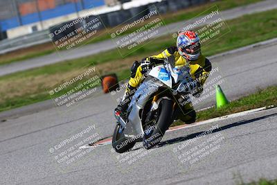 media/Jan-21-2023-Fastrack Riders (Sat) [[fcf3f88a30]]/Level 3/Session 4 Turn 6-Mountian Shot/